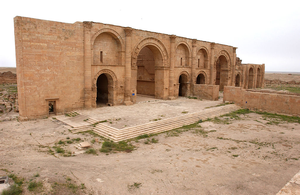 Image illustrating archaeological ruins at Hatra, Iraq