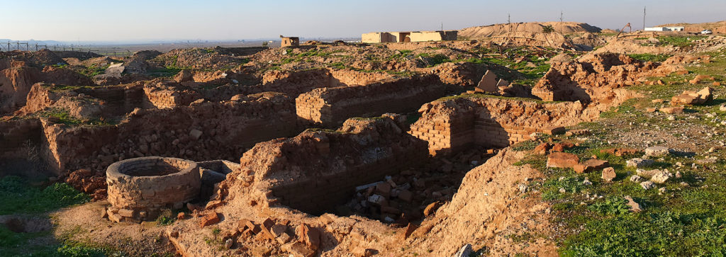 Image illustrating the ruins of Nimrud in northern Iraq